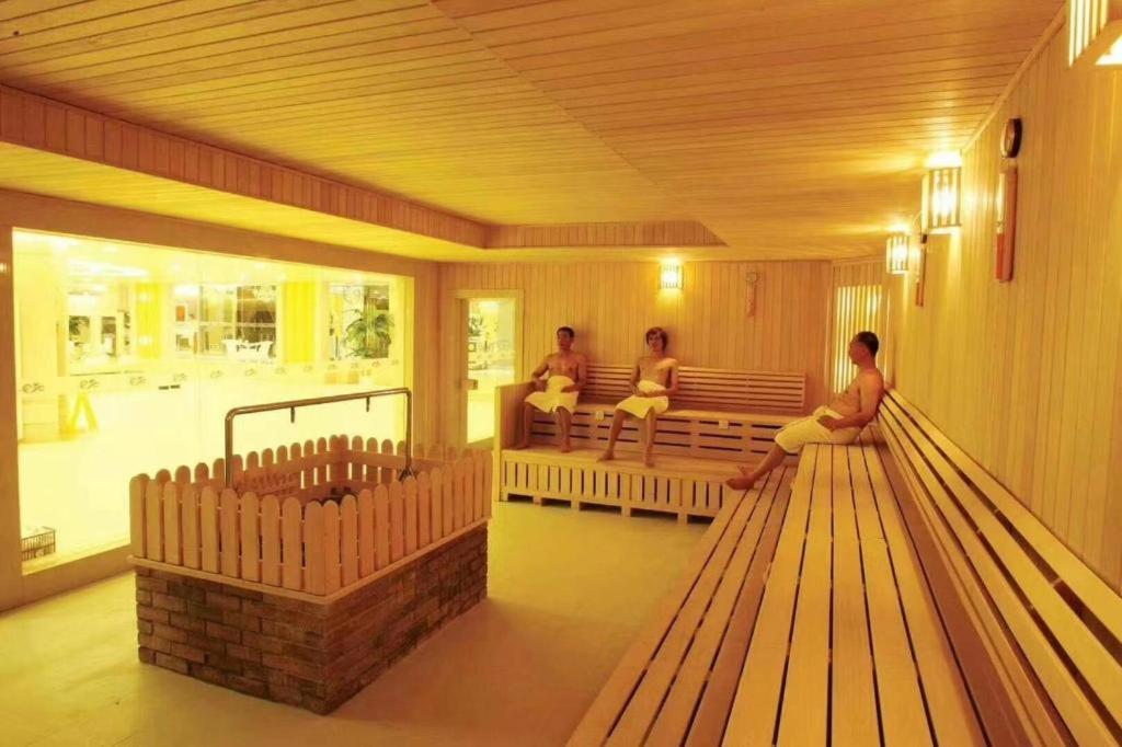Cheermore Recreation Hotel Guangzhou Zhimao Yuan Ecological Spa Leisure Hotel Zewnętrze zdjęcie
